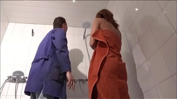 Horny woman likes fuck