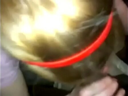 Amateur blonde slut sucking dorm