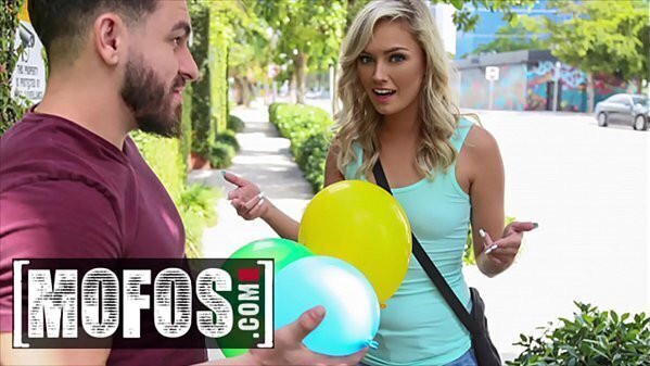 Fuck With Cute Teen Blonde (Winter Bell) MOFOS