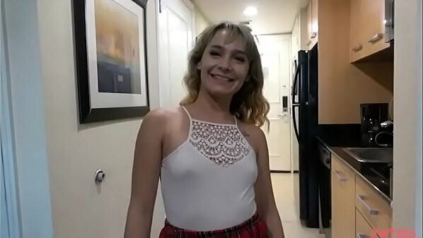 Mae'_s Funraiser DesperatePleasures.com