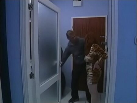 empleada follada duro dinero extra