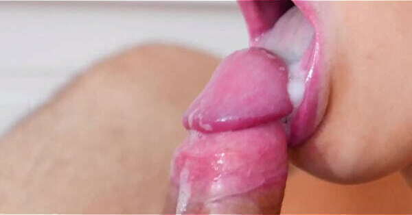 Slow Close-Up Blowjob Mouth