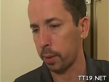 Fang riding makes sensual Jessie Stevens