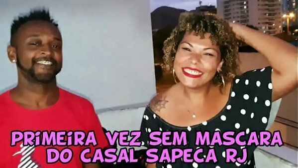 Casal Sapeca decide retirar mascara meio grava&ccedil_&atilde_o entra putaria resenha Ksal Jhonson Doidera
