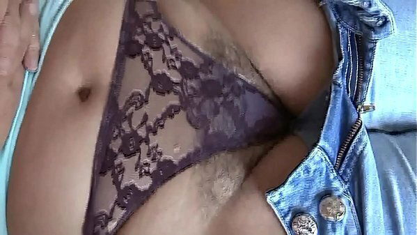 ARDIENTES WIFE'_S HAIRS COMING THONGS.