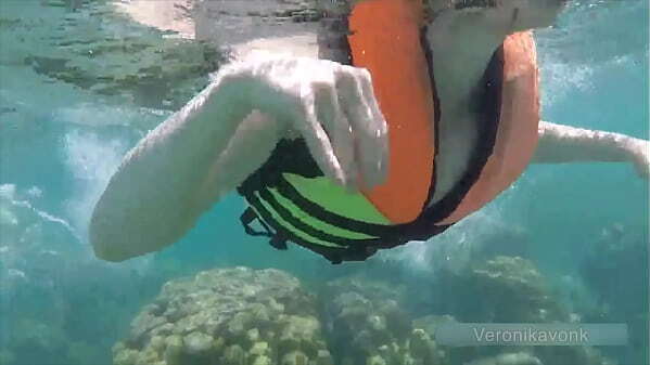 PUBLIC EXHIBITIONIST GERMAN TEEN VERONIKAVONK WITH BOOBS