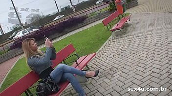 Luana ga&uacute_cha abordada pelo diretor Picone aceita dinheiro para ficar pelada [veja mais RED]