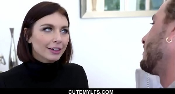 Hot-MILF Tries Ties With Young Lover After Marriage