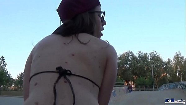 PORNOVATAS.COM REAL PUBLIC AMATEUR FREAKY TEEN ALXANDRIA GRECIA VICTOR BLOOM