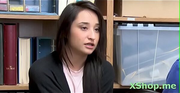 Tempting maiden Isabella Nice gets orgasm