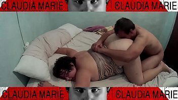 Explorando culo gorda prendiendole fuego velas. gusta juegue quemarle culo tirarle cera