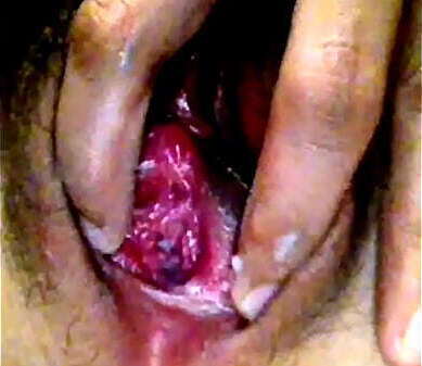 Girlfriend kong teacher nilalaro pekpek makatas nilabasan videocall