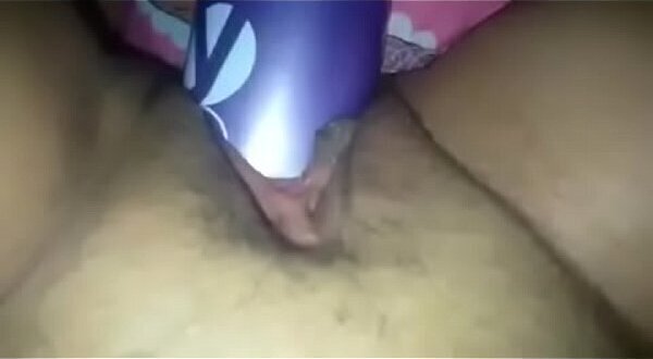 Minha amiga aliviando