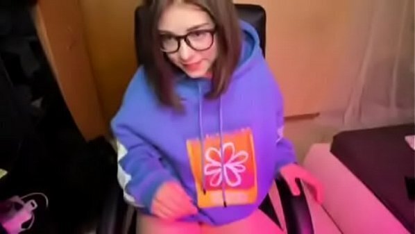 Vendo nude jugando instagram: daihussein