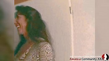 MILF Nina pick-up turns into threesome