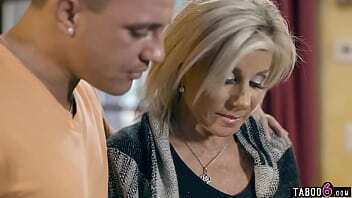 Granny Payton Hall sucks fucks young guys hard