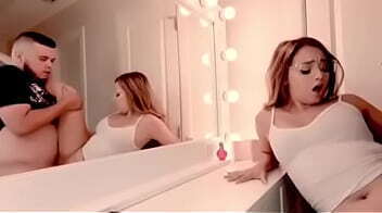 Teen gets her Sweet Pussy Licked so good