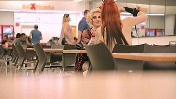 FIRE SWEETIE BIRD BRINCANDO P&Eacute_ZINHOS