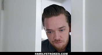 Horny step sister gets caught being fucked Kali Roses