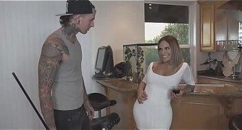 TS Foxxy sexy shemale mom fucks son