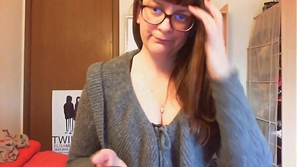 Nicoletta oggi vuole fare roleplay italiano umilia pesantemente quella troia moglie