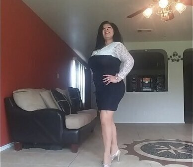 Models dress show boobs