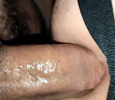 Casado amigo enfiou rola grossa cuzinho capa!