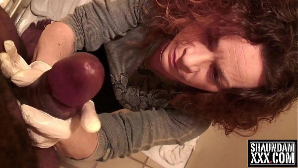 QUARANTINE HAND SLUTTY STROKING SHAUNDAM BATHROOM