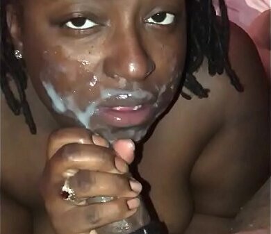 Sucking hubby hard dick (NookieCookies)