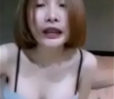 ไลฟ์สดกลุ่มลับสาวไทยหน้าสวยโชว์ดูดของปลอม