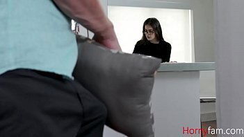 Nerd Sister Helps Brother'_s Blue Balls- Sofia Reyez