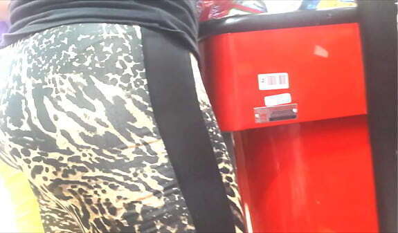 Leggins Leopard Rico Culo Veterana Extrangera