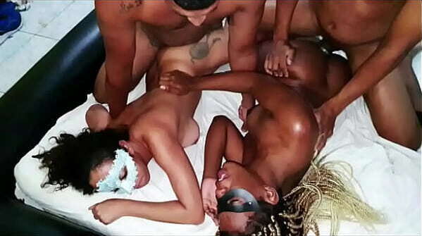 Novinhas Natasha Medeiros Nikke Casada fazendo swing muito Dotado Mascarado Video Completo Xvideos