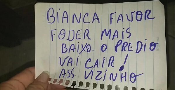 Bilhete vizinho :&quot_Me foder mais tes&atilde_o barulho &quot_foda .veja completo