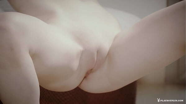 Ukrainian brunette glamour model teen Serena Wood photoshoot