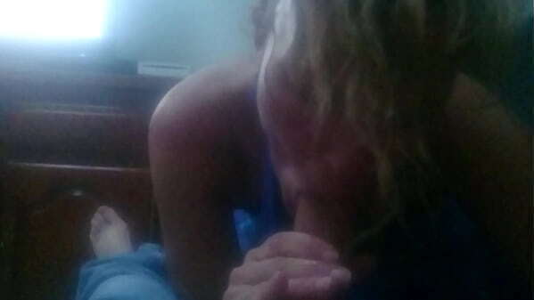 Gorge profonde defonce bite