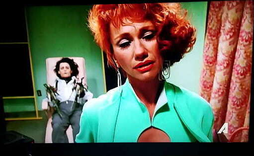 Edward Scissorhands kathy Baker scene