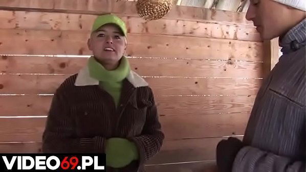 Polskie porno Nastolatka zainkasowała st&oacute_wkę zrobiła porządnego lodzika