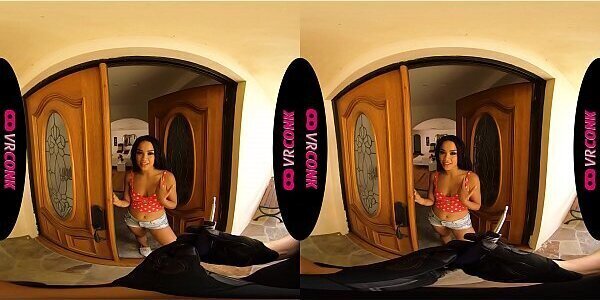 VRConk Latin teenage girl needs help paying nature