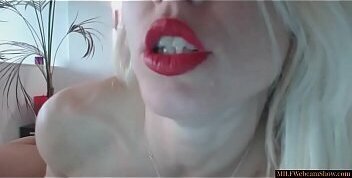 Insanely Hot Blonde Busty MILF Masturbating On Webcam