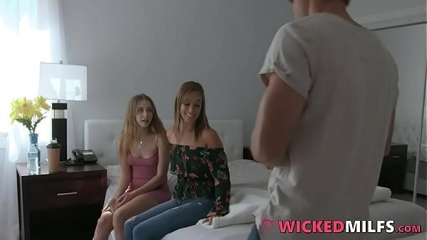 Stepmom &amp_ Daughter Sweet Cooch Collaboration