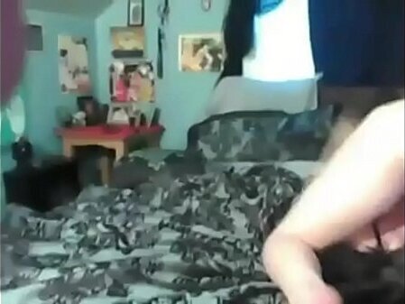 padre fode duas vizinhas parar internet