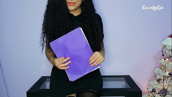 JUEGO ROLES Agatha Dolly