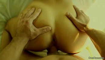 foda &eacute_ essa novinha?