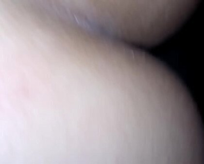 meuf fait baiser black dans notre voiture