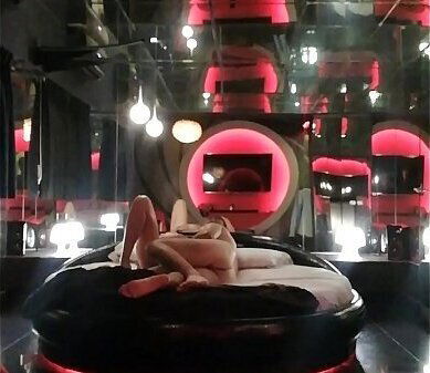 Video casero, veterano disfruta chupar pepita se&ntilde_ora. cambio dinero