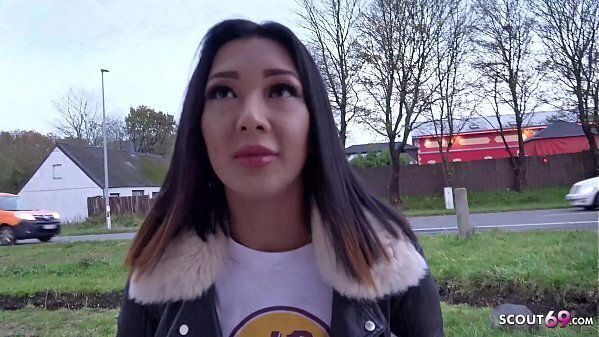 GERMAN SCOUT THAI TEEN KITTY FLENSBURG ECHTEN STRASSEN CASTING GEFICKT