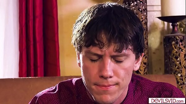 Blonde claims exbf promised