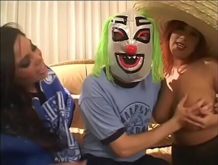 brunette from Brazil Luccia Reyes gorgeos redhaired floozie Misty Mendez from Mexico schmooze american tourist