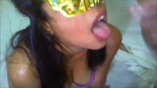 sexy prima traga toda leche ella gusta tragar poner polla hasta garganta LolitaAbney